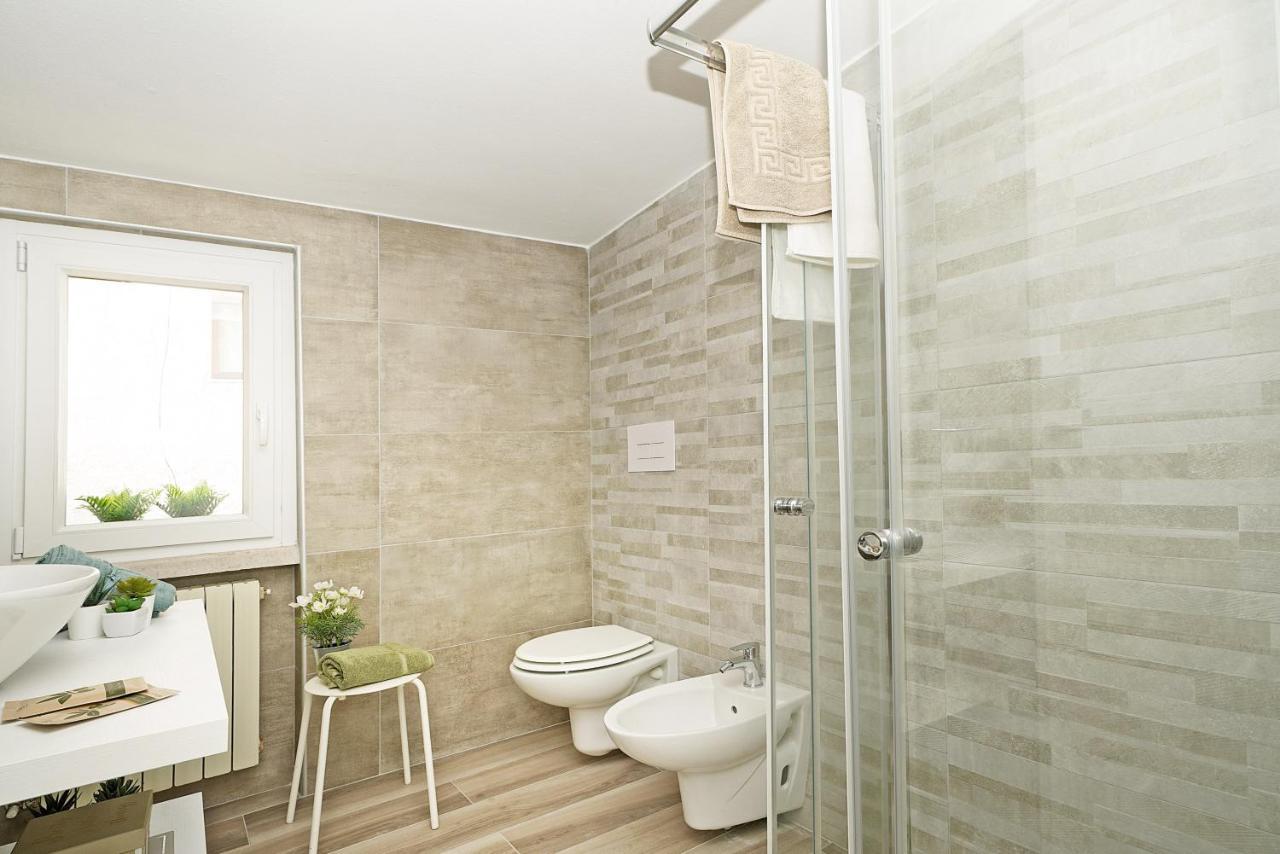 Smiley House Villa San Felice del Benaco Ngoại thất bức ảnh