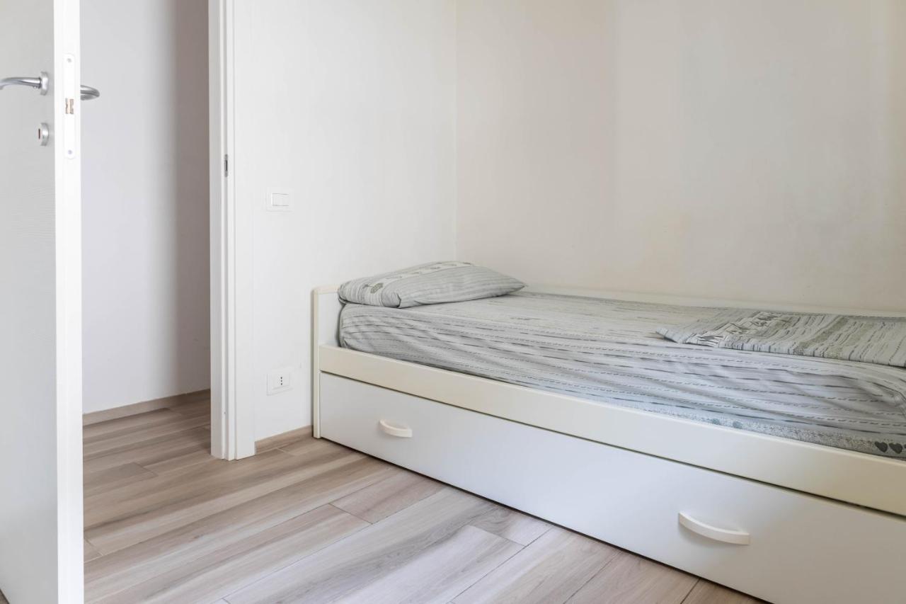 Smiley House Villa San Felice del Benaco Ngoại thất bức ảnh