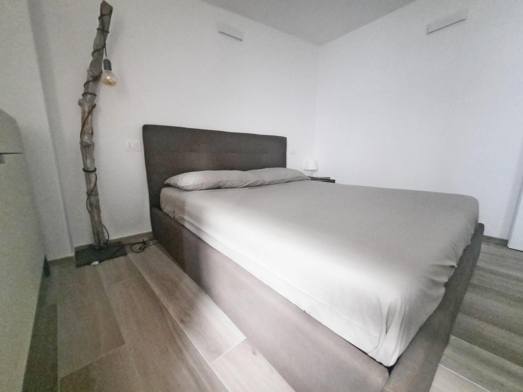 Smiley House Villa San Felice del Benaco Ngoại thất bức ảnh
