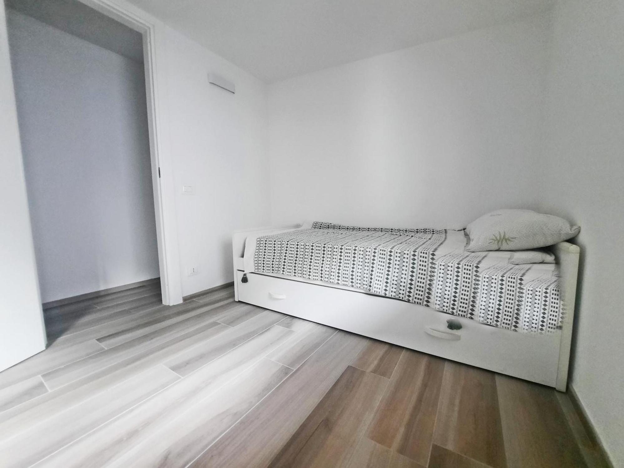 Smiley House Villa San Felice del Benaco Ngoại thất bức ảnh